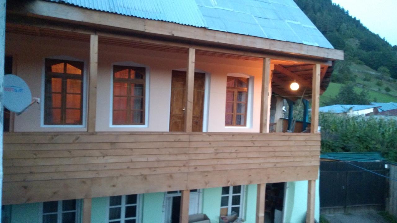 Ecohouse Svaneti Mestia Esterno foto